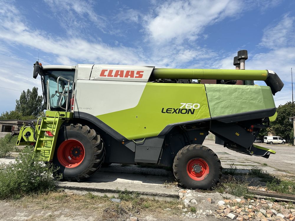 Claas Lexion 760 hybrid