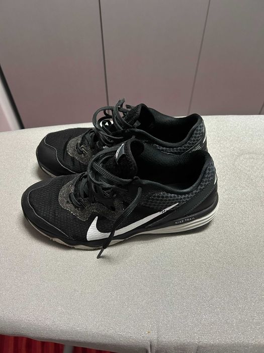 Sapatilhas Nike Trial