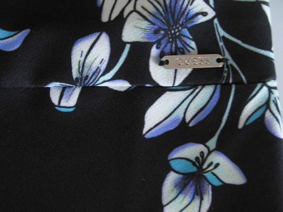 Sukienka firmy GUESS rozm. 36 okazja tylko 70zł