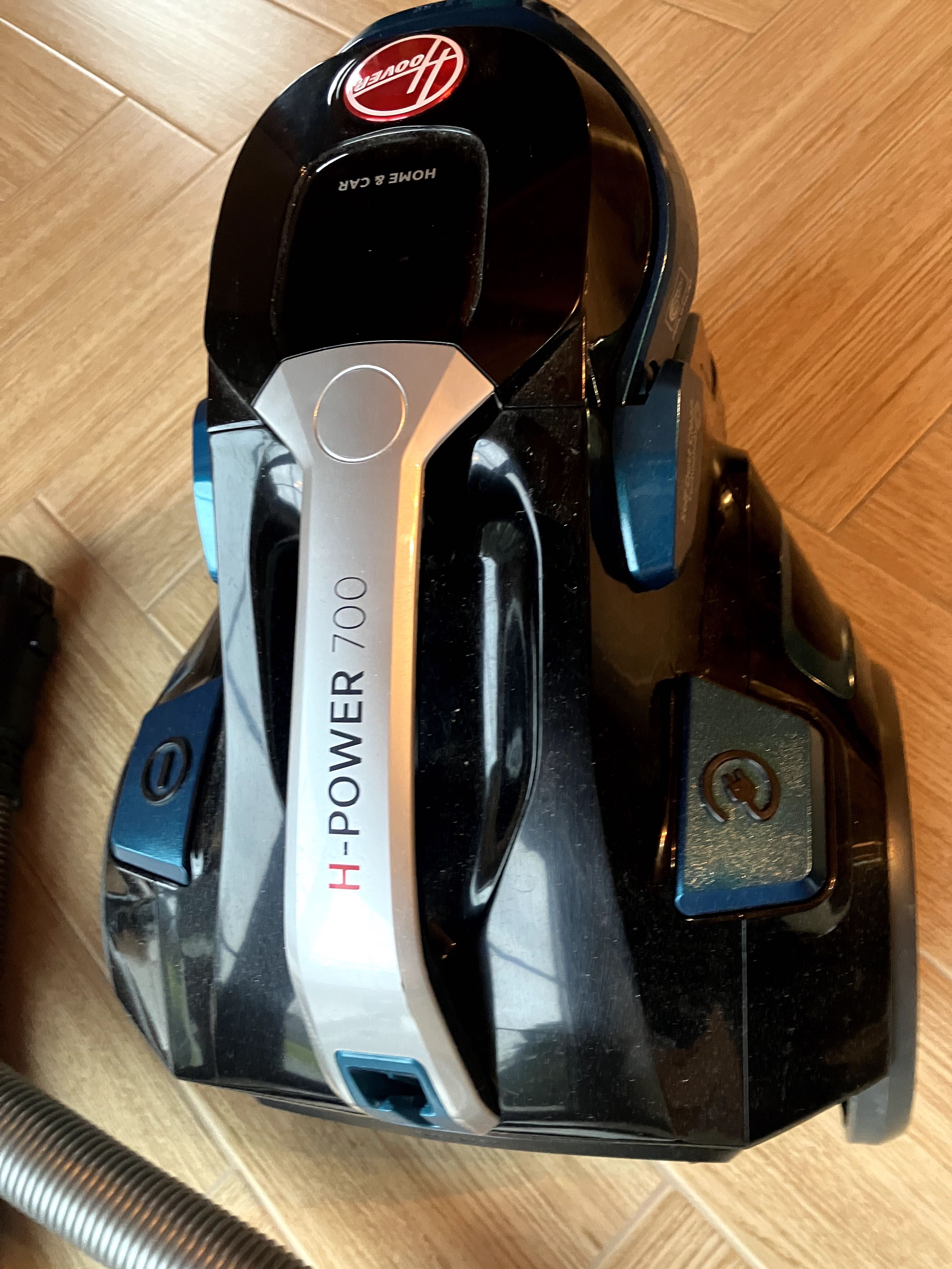 Odkurzacz bezworkowy Hoover H-Power 700
