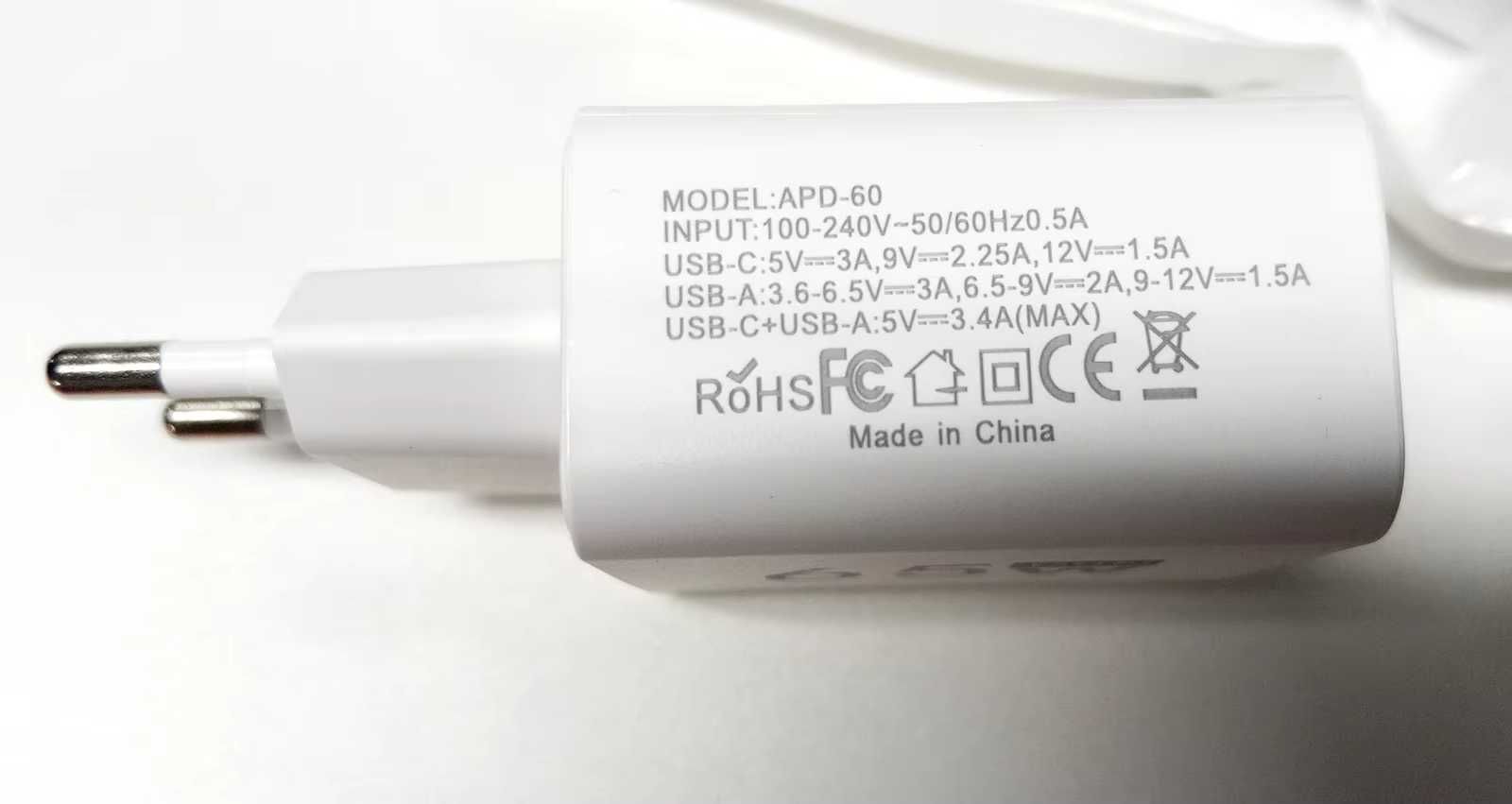Ładowarka Sieciowa APD-60 65W GaN 2x USB-C + 1x USB-A PD&QC