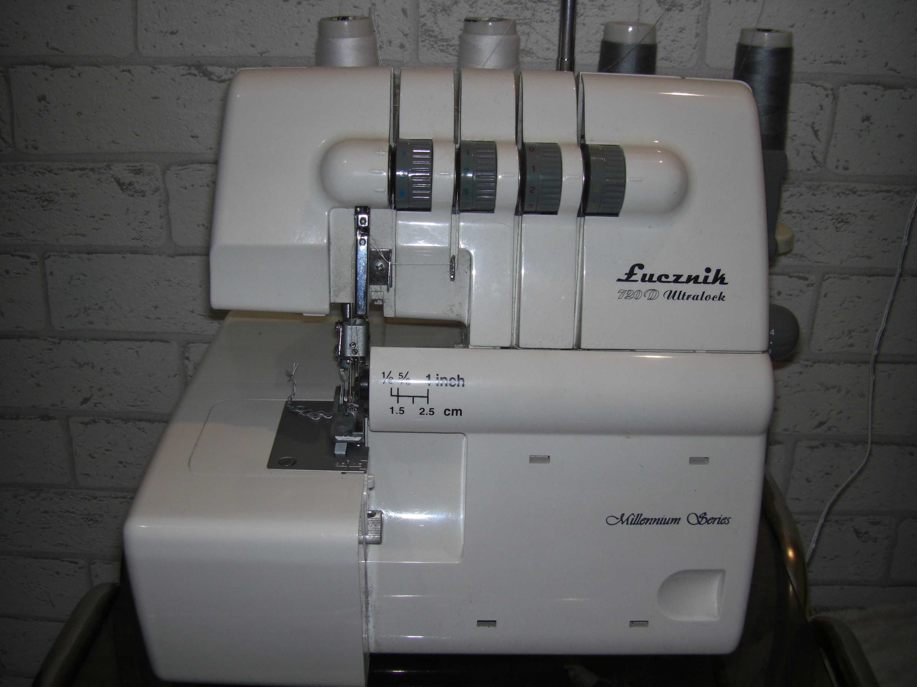 Overlock Łucznik 720d