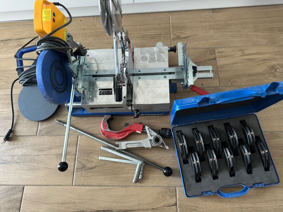 Zgrzewarka rur Geberit Media d40-160