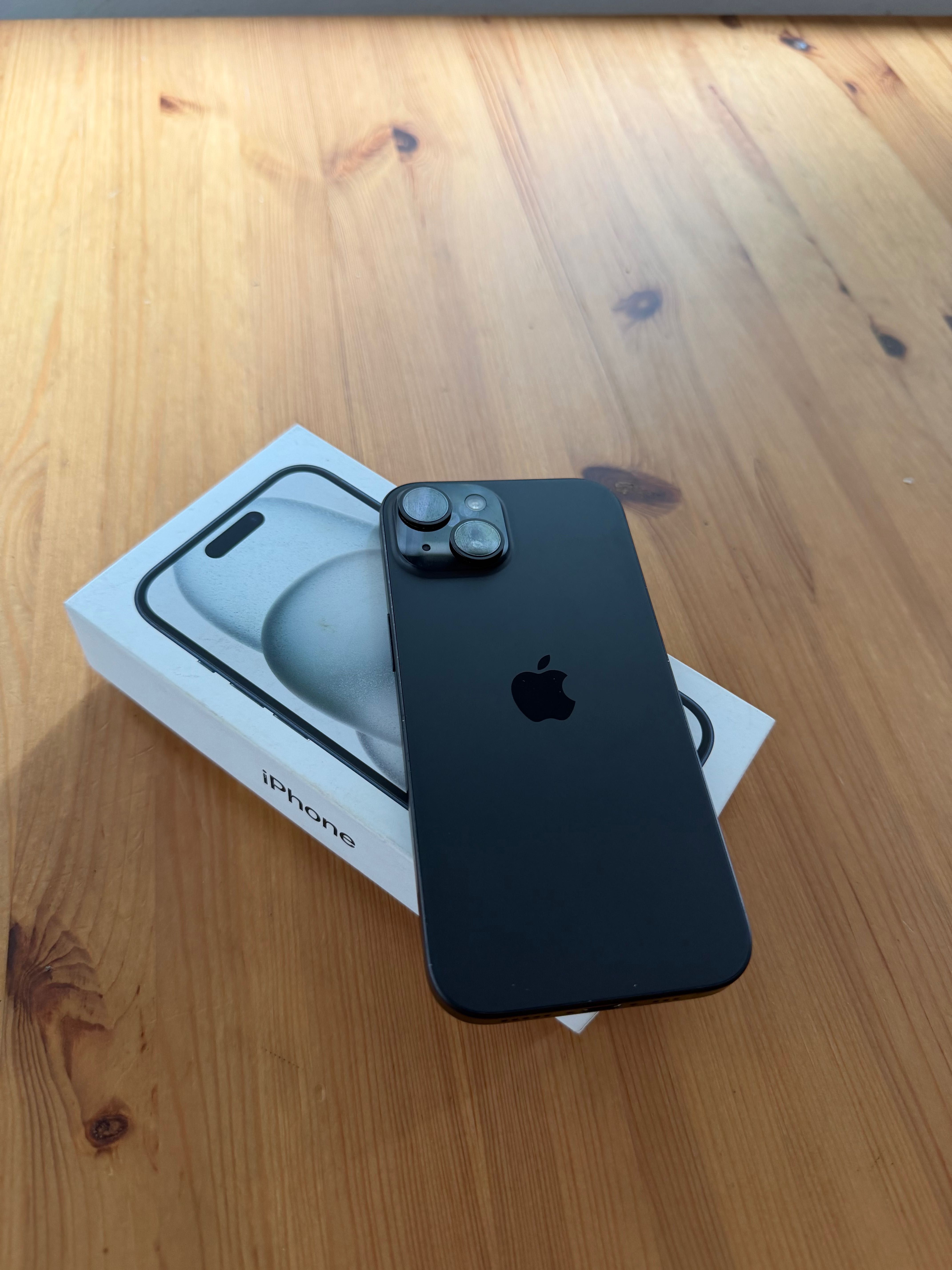 iPhone 15 256gb Preto
