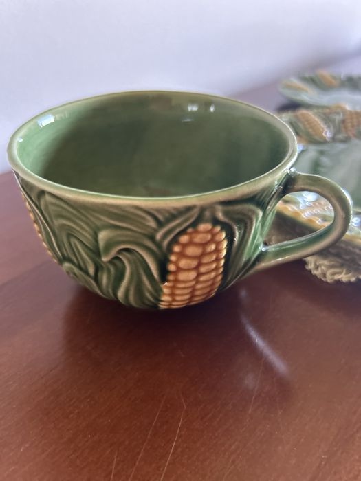 De 50,00 vendo por 40,00 Vendo completo. Bordalo Pinheiro