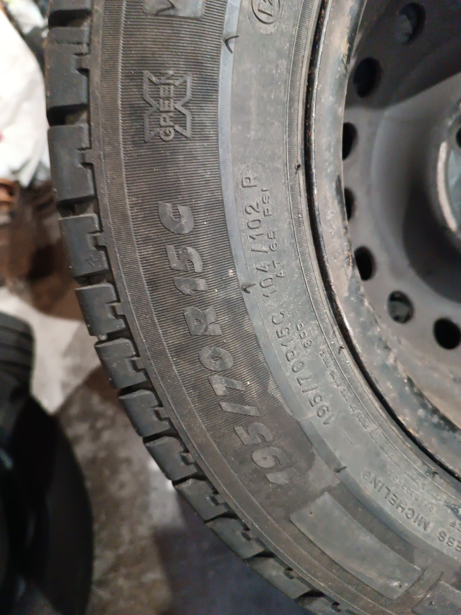 Koła 5x112 Opony Lato 195 70 R15C Michelin