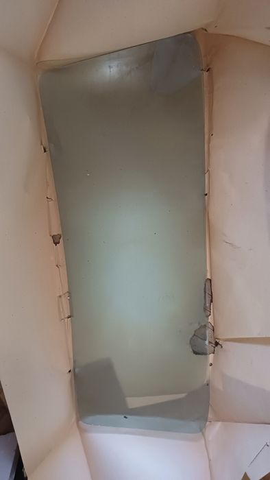 Лобове скло +заднє скло ваз2101