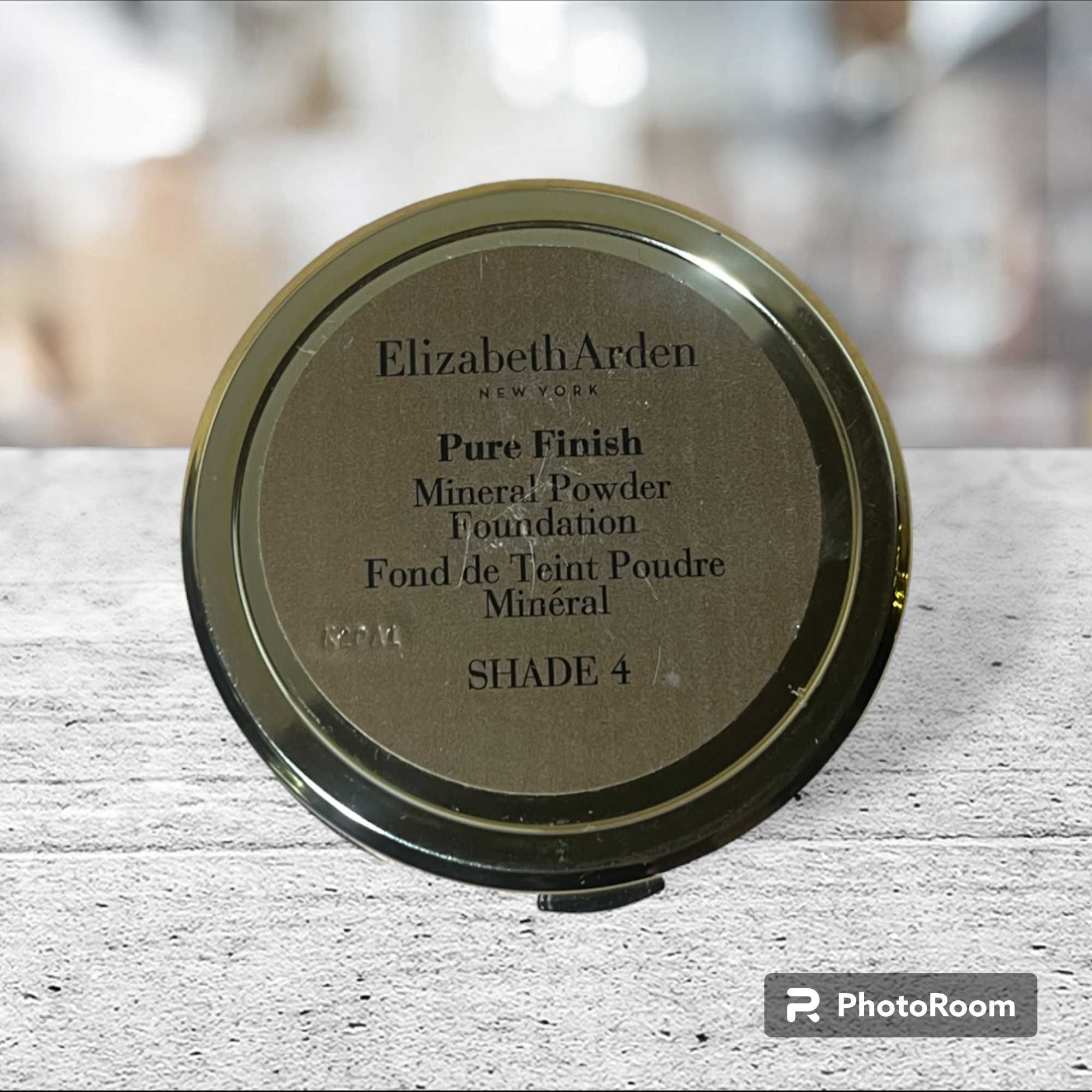 Elizabeth Arden Podkład pudrowy odcień 04