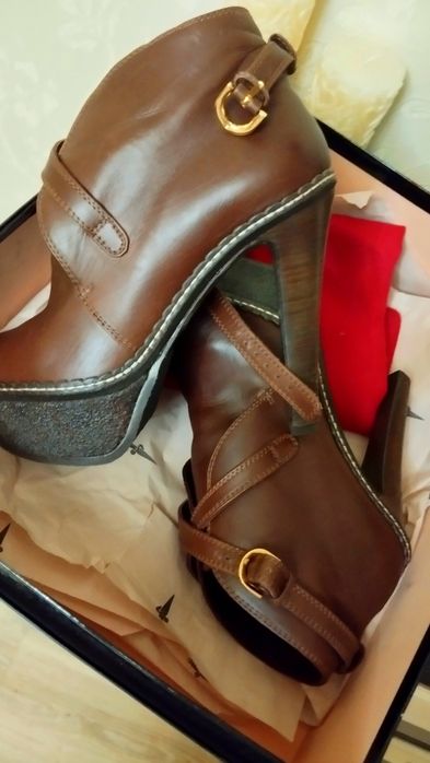 Ботильйони виробництва Франція