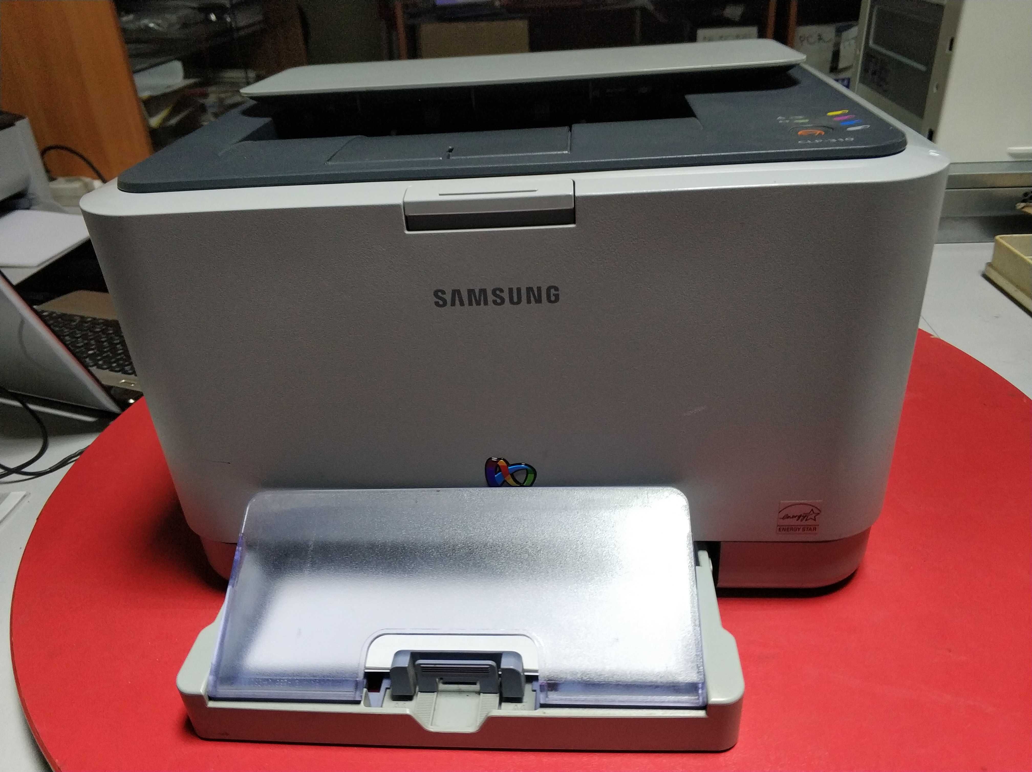 принтер Samsung CLP 310 кольоровий