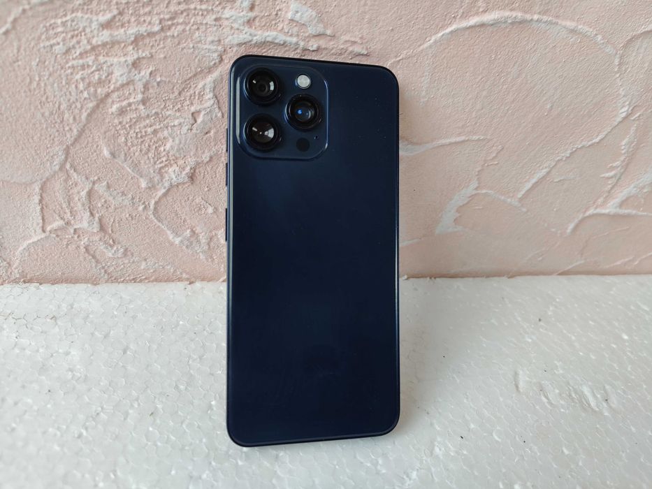 Телефон iphone l15pro Max