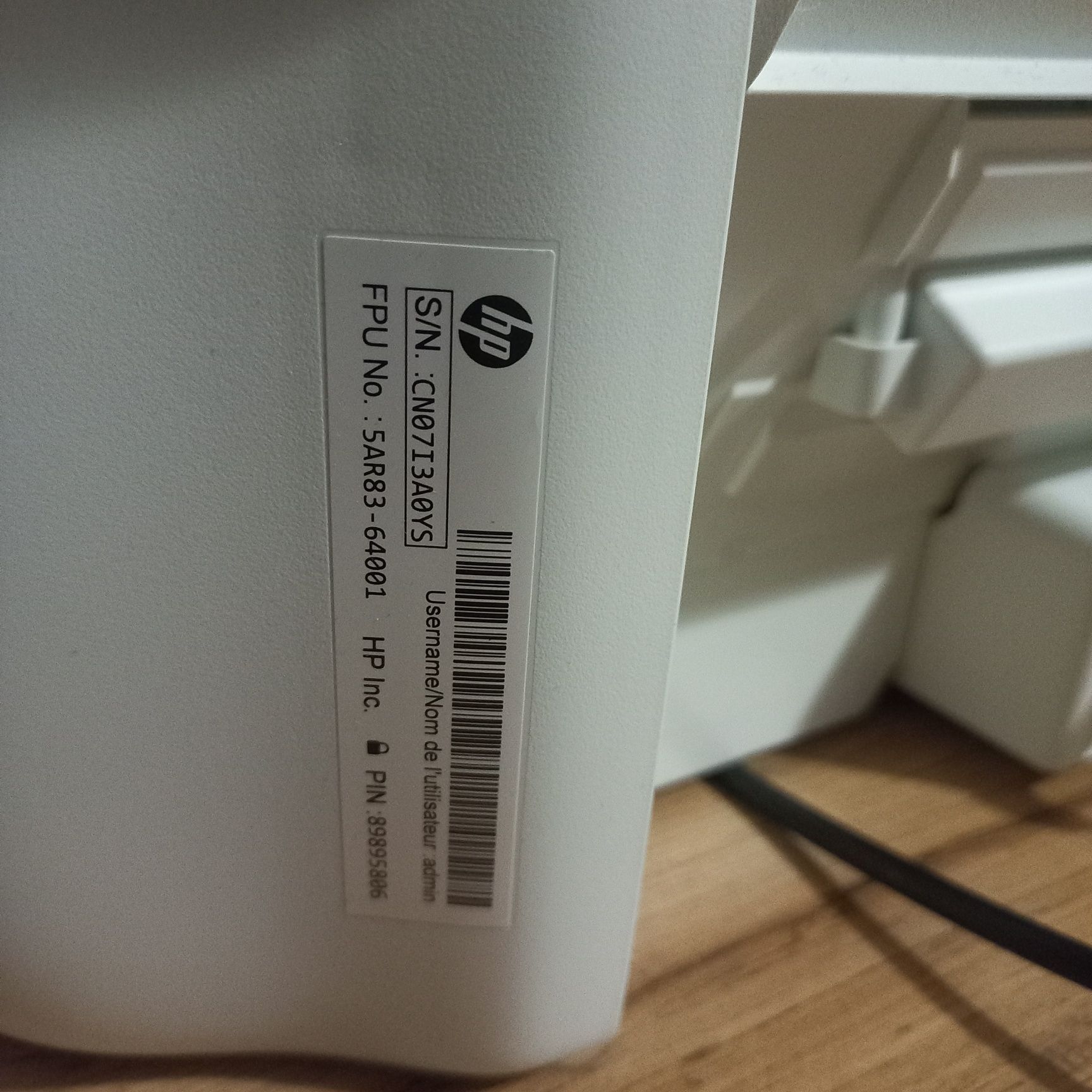 Принтер HP DeskJet 2700