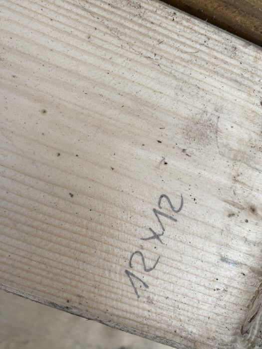Drewno konstrukcyjne C24  belka 12x12 kawalki