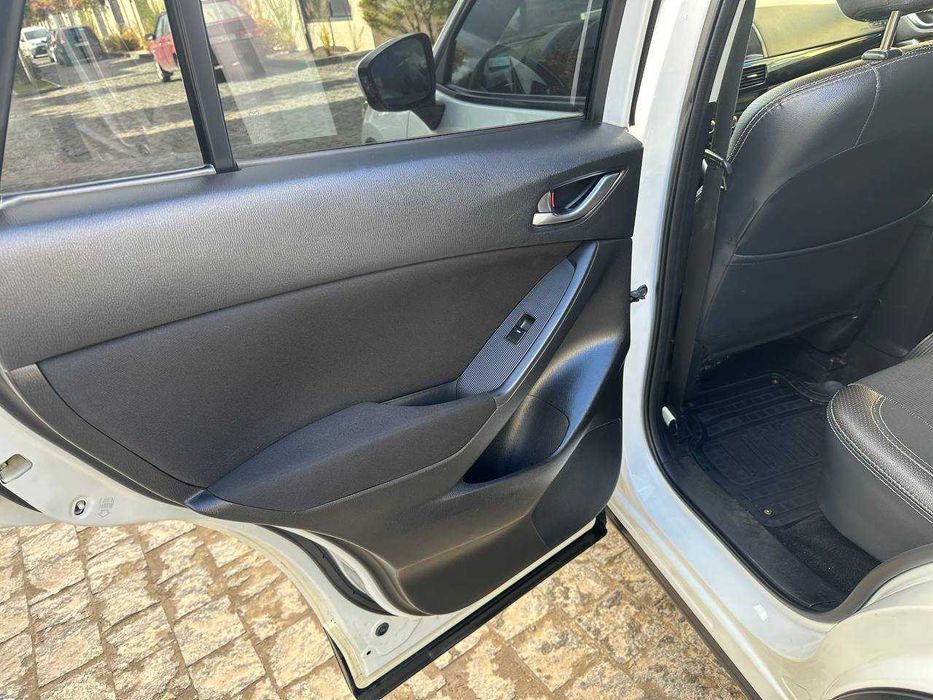 Mazda cx-5 2012р. 2.0 бензин