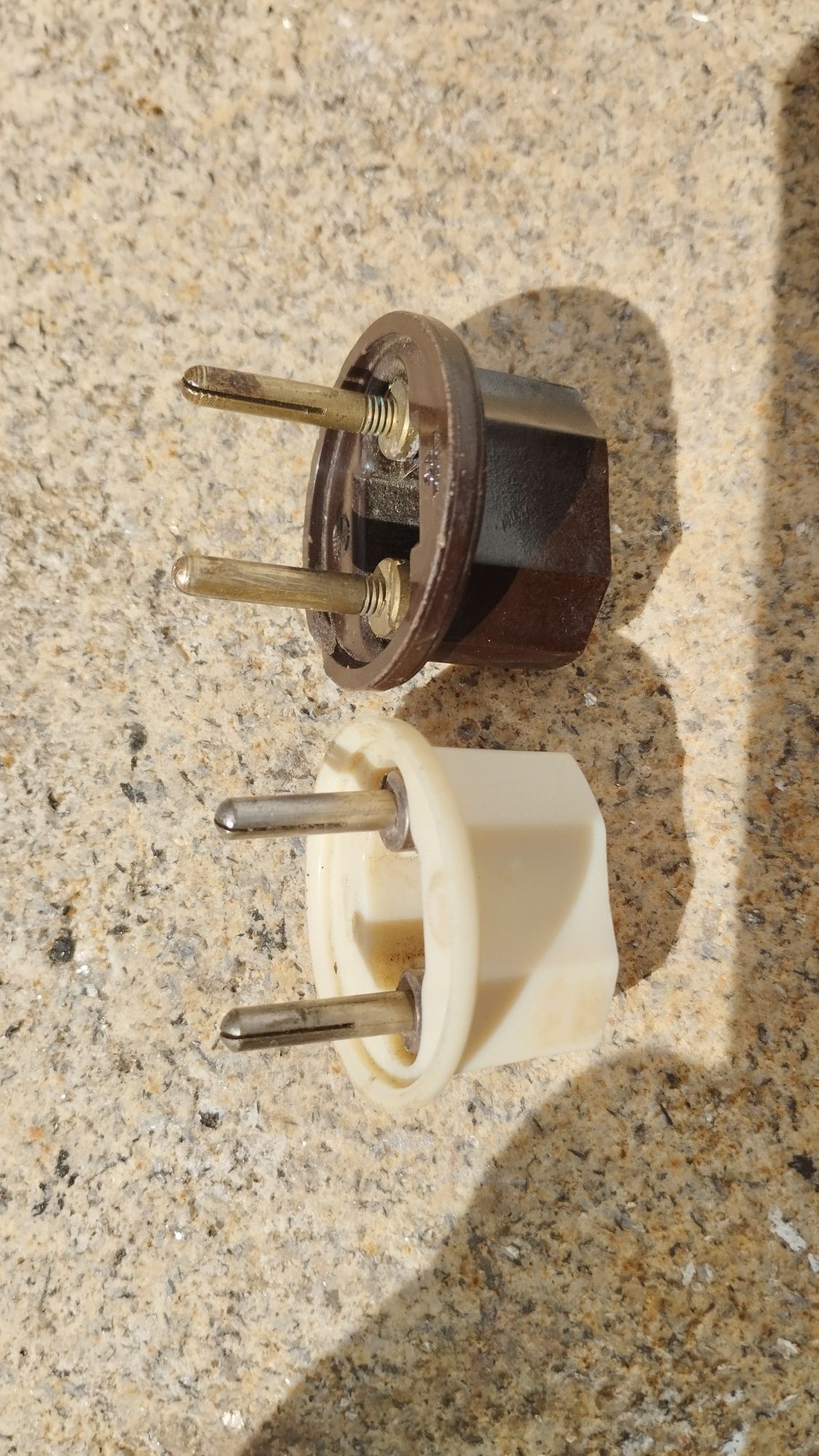 Fichas macho da SIPE e da LOAN 6A 250V antigass