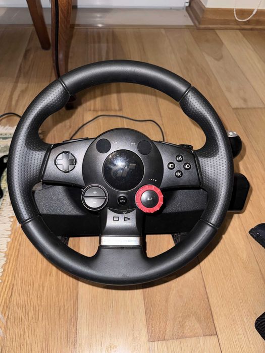 Logitech Driving Force GT + Pedais – Volante de Corrida para PS3/PC