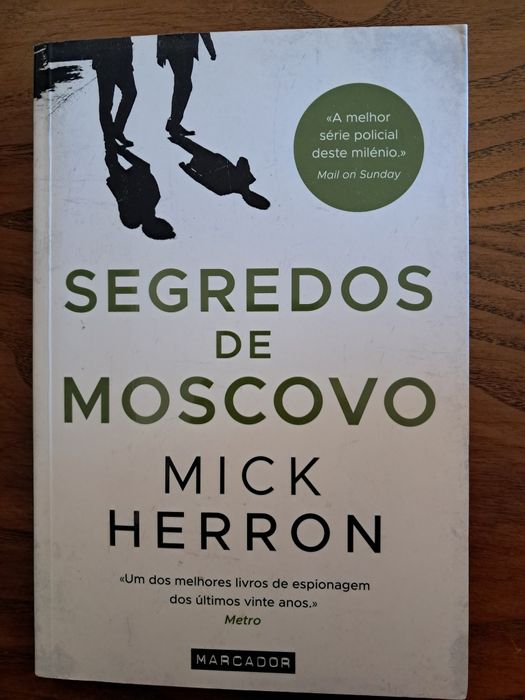 Livros novos.  Lidos e arrumados.