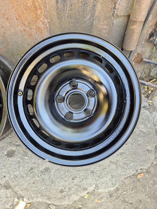 Продам оригинальные диски VW R15