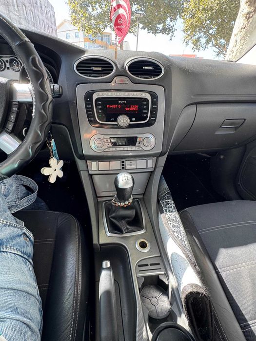 Ford focus titanium