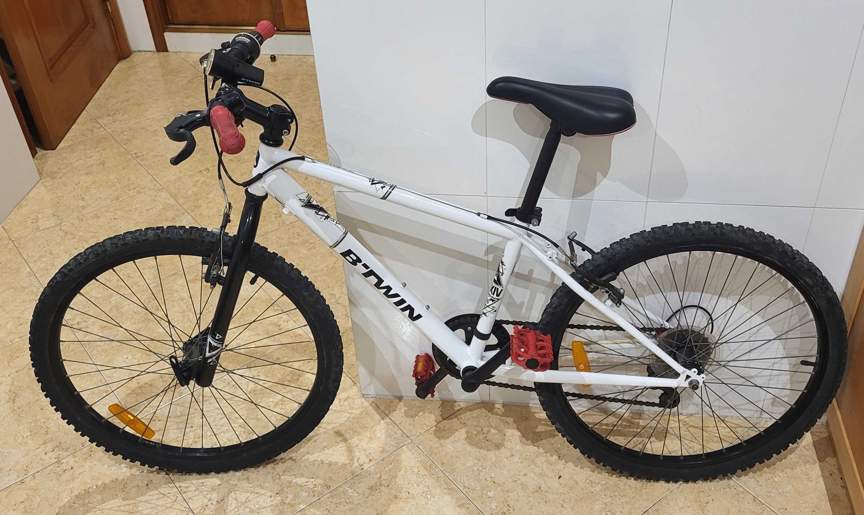 Bicicleta BTT "ROCKRIDER 300" - Branca