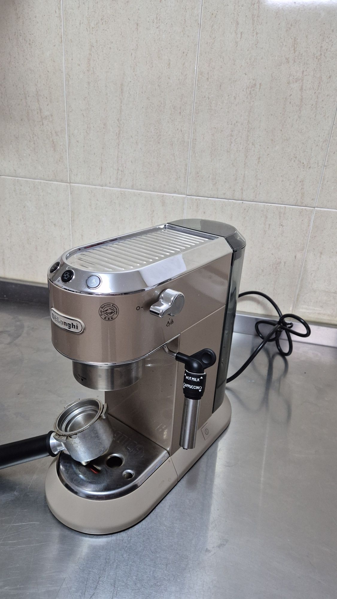 Máquina de café Delonghi