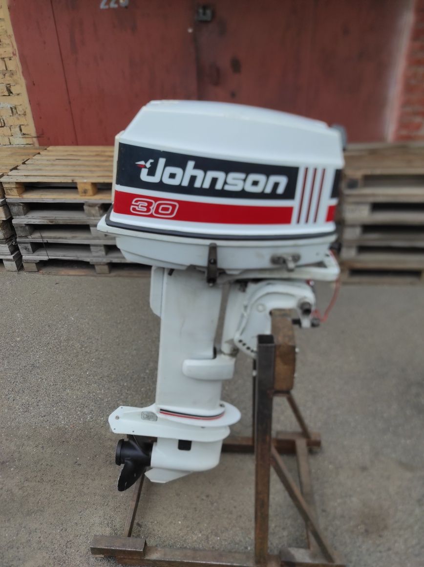 Лодочный мотор 30 л.с. Johnson / Evinrude (Джонсон / Евинруд)