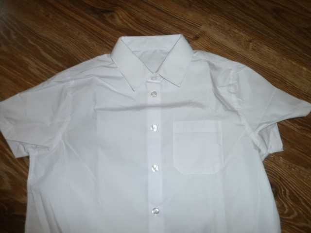 Шкільна біла блузка на 10-11 років