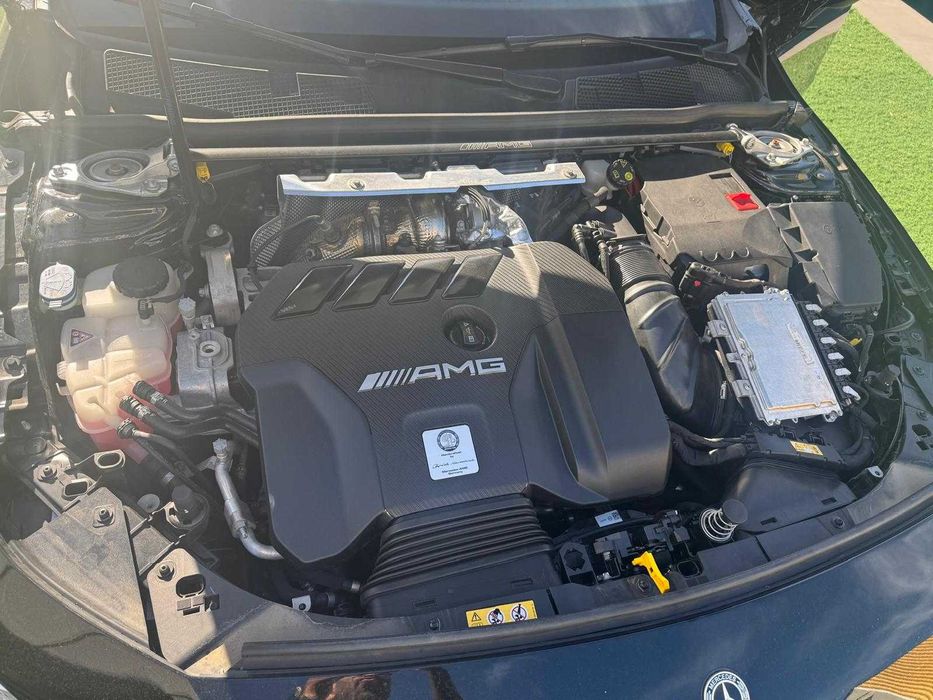 Mercedes-Benz CLA 45 AMG S 4Matic+ Shooting Brake Speedshift 8G-D