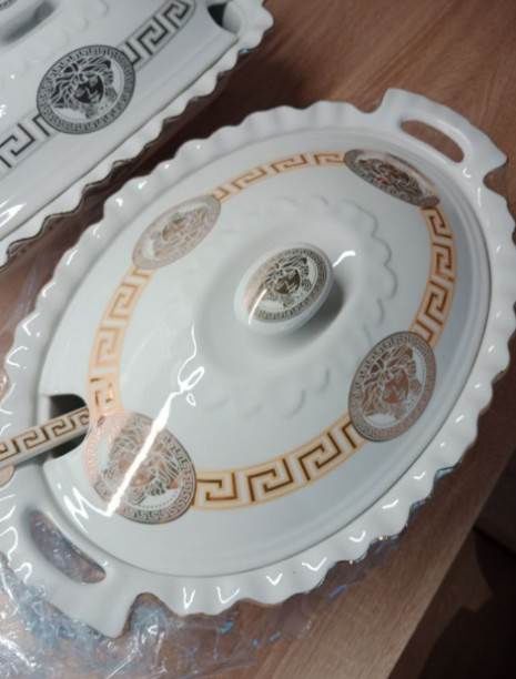 Złoty porcelanowy zestaw z podgrzewaczem do potraw wzór grecki Versace