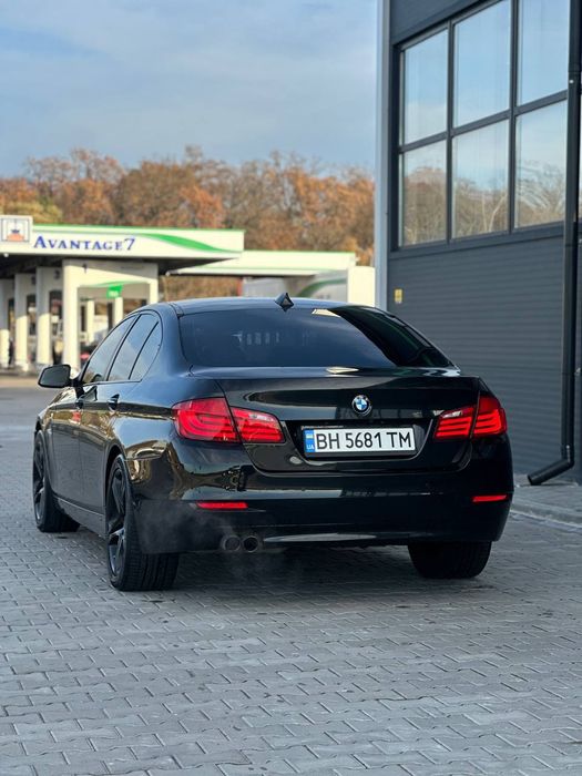 Продам BMW F10 528 3л атмо