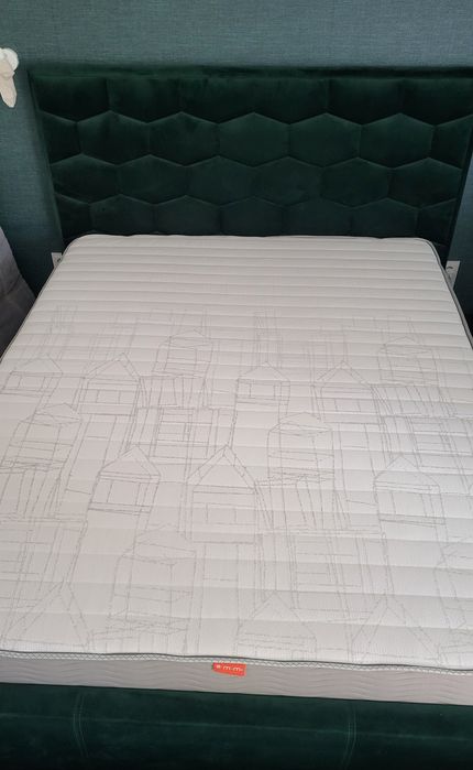 Продам новий матрац 160×200 см