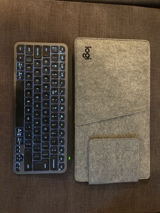 MxKeys mini + Capa Logitech