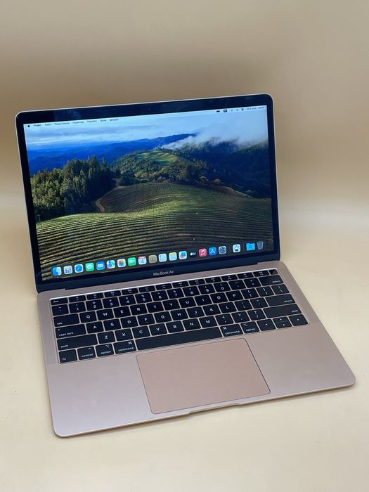 Macbook air 2018 i5 батарея 77 циклів
