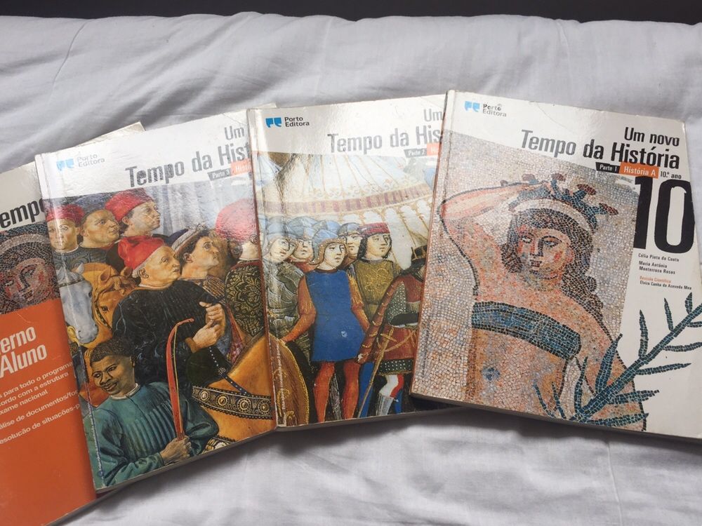 Livros escolares 10º e 11 º ano ,Português,história,geografia , Filos.