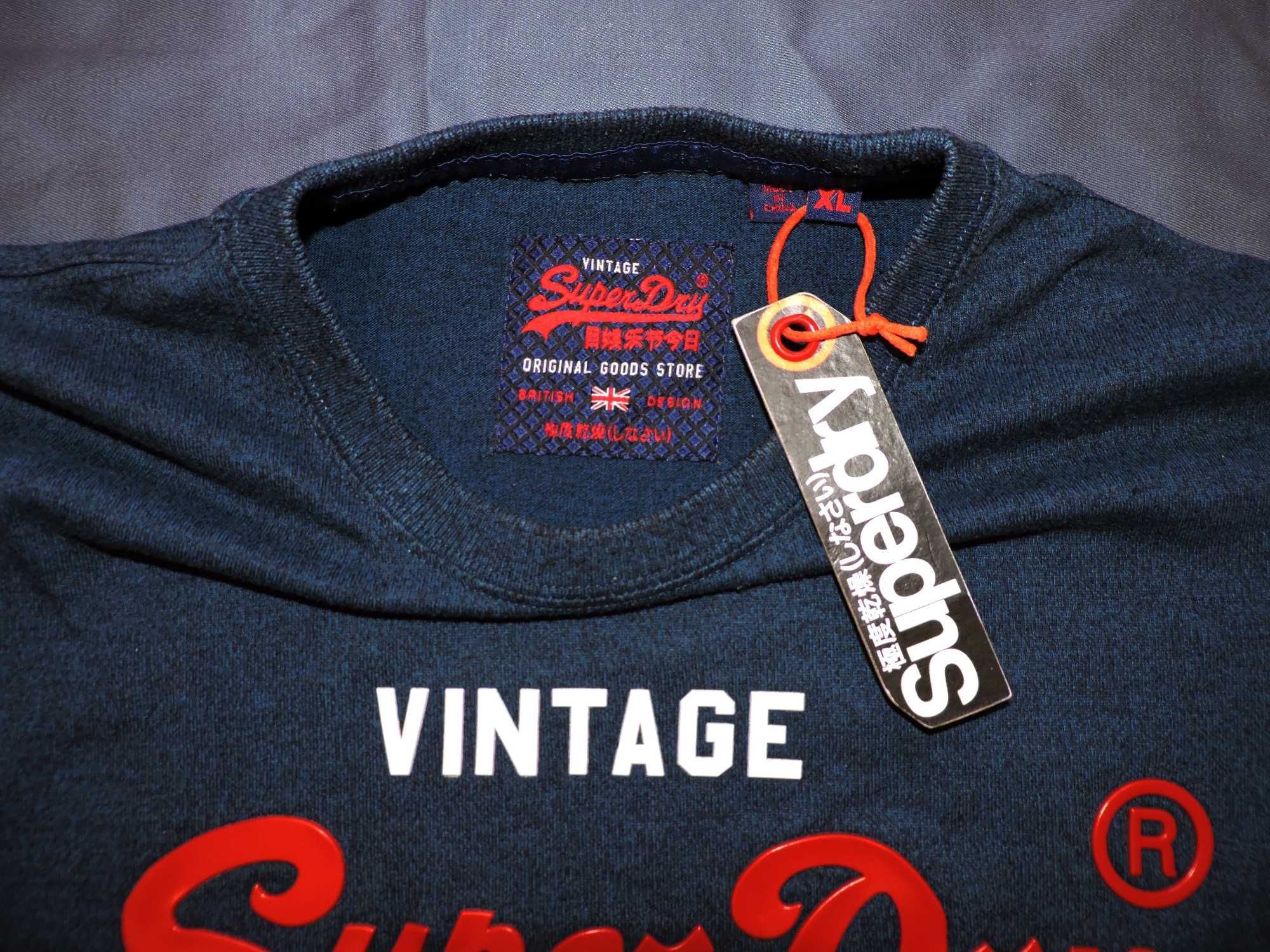 вінтажна футболка Superdry