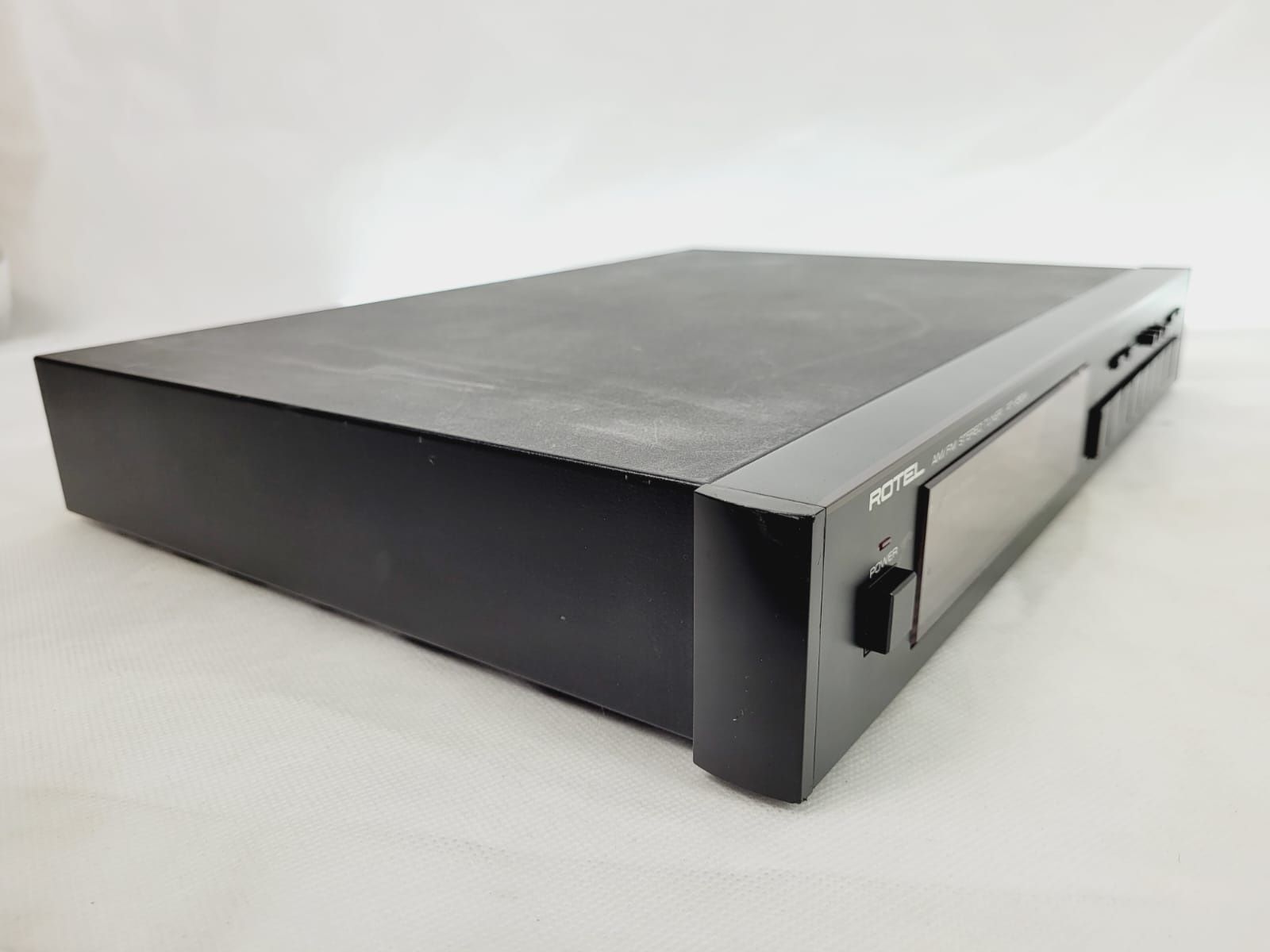 Tuner Rotel RT 850A radio FM audiofilskiej klasy Dobór Audio