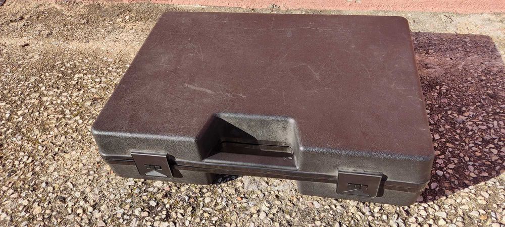 Berbequim marca Bosch antigo