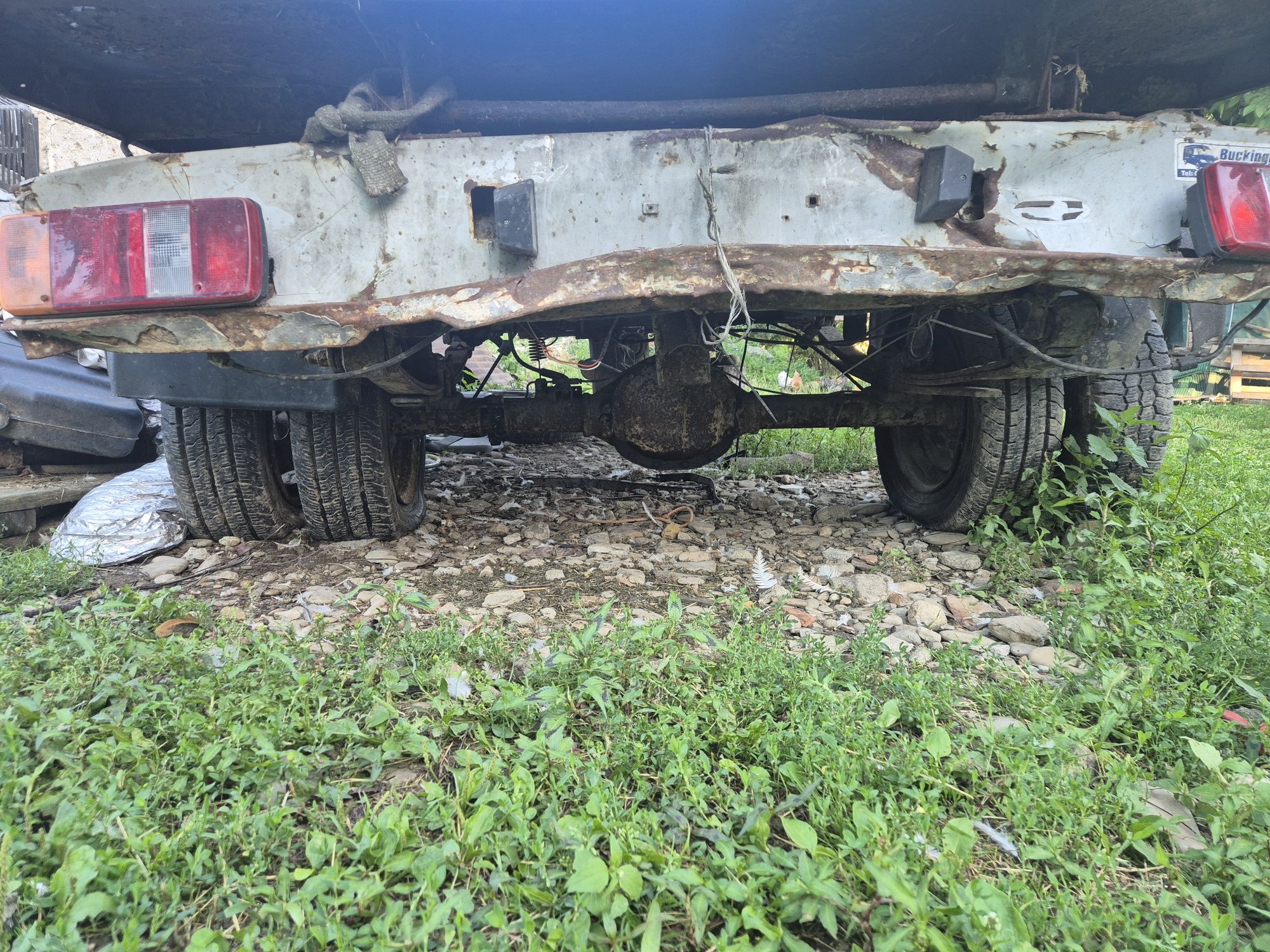 Baza pod przyczepę! 2,15m× 3.20 metra
