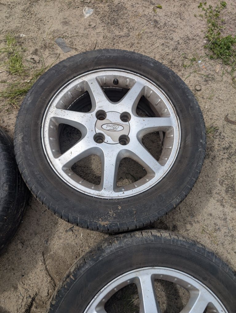 Alufelgi opony 205/55r16 4x108 ford
