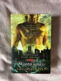 ,,Miasto kości” – Cassandra Clare