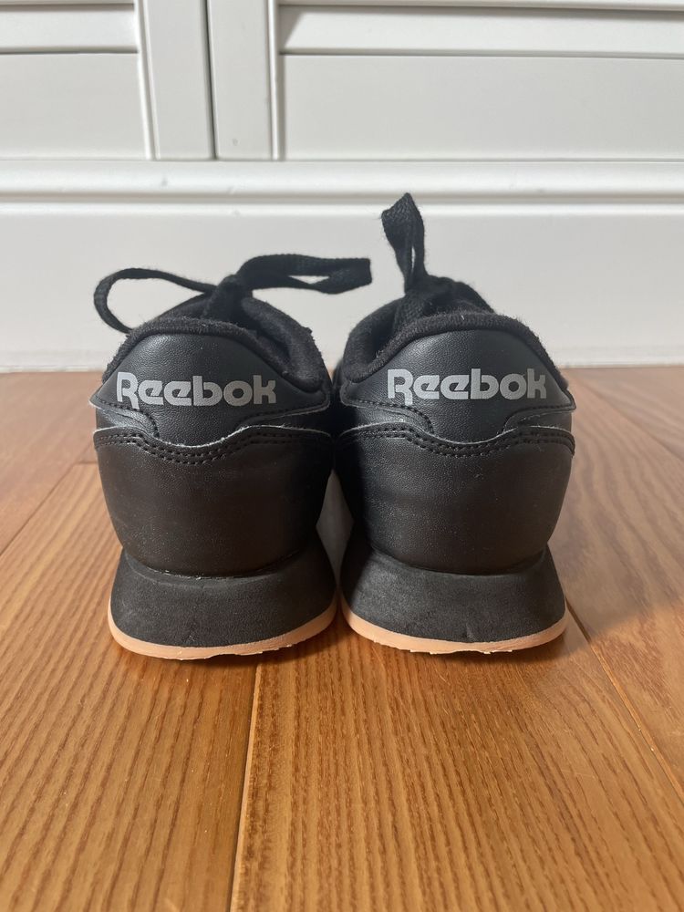 Półbuty skórzane dla chłopca Reebok Classic rozmiar 35