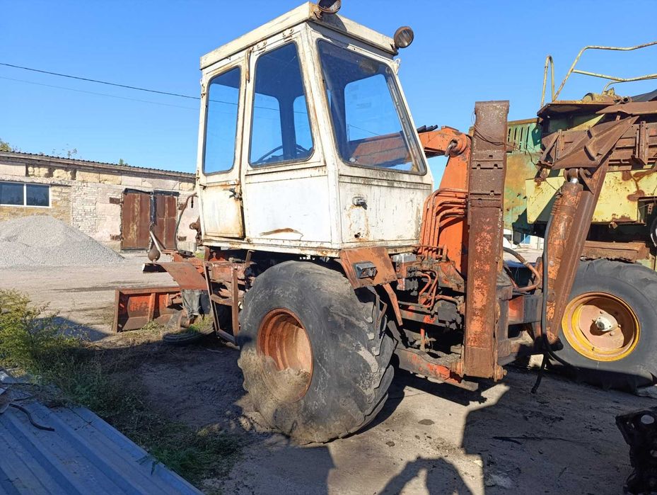 Разборка погрузчика ПЭУ-1 "Карпатець" ЮМЗ