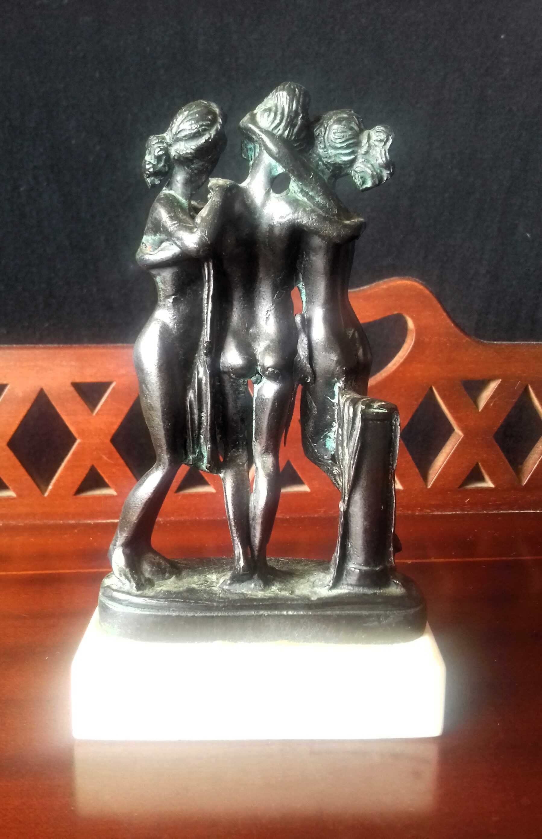 Estatueta de Bronze - As Três Graças