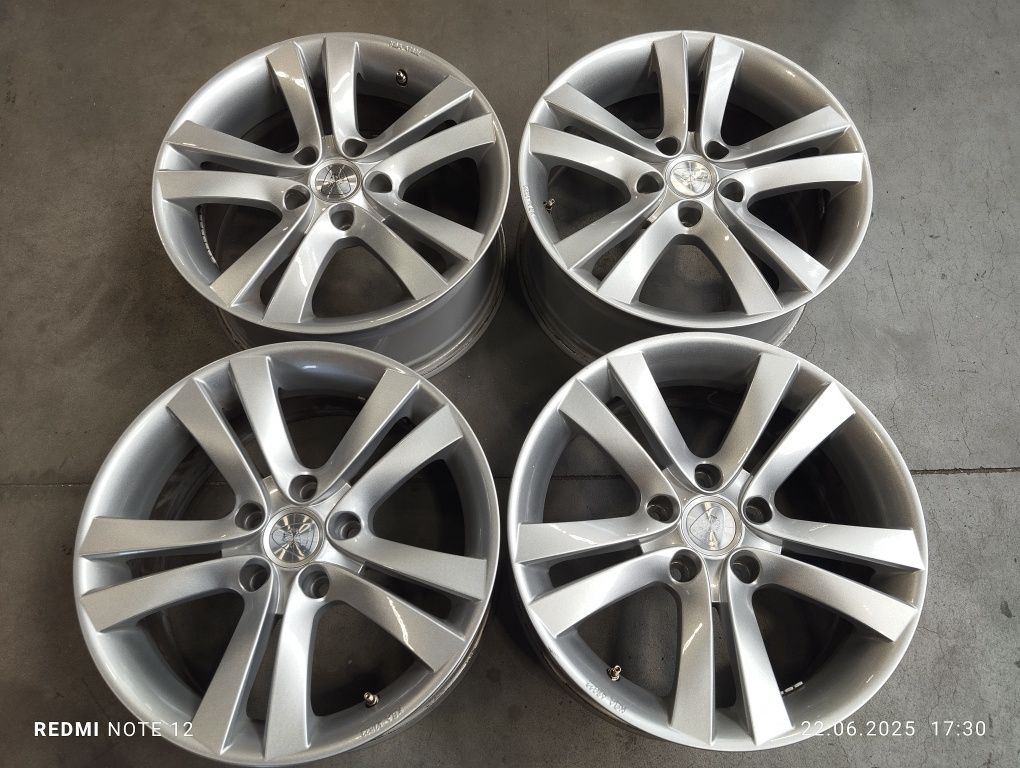 Alu felgi 5x120 BMW e90 e91 e92 F10 f11 opel Insignia 17 cali