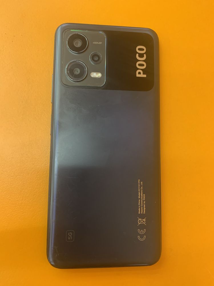 Смартфон Poco x5 5g 8/256 меняный экран