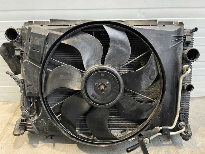 Панель комплектная Mercedes GLK W204