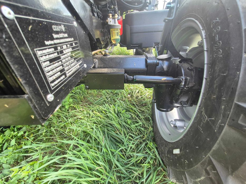 Трактор С кабиной Скаут 504С новая обшивка