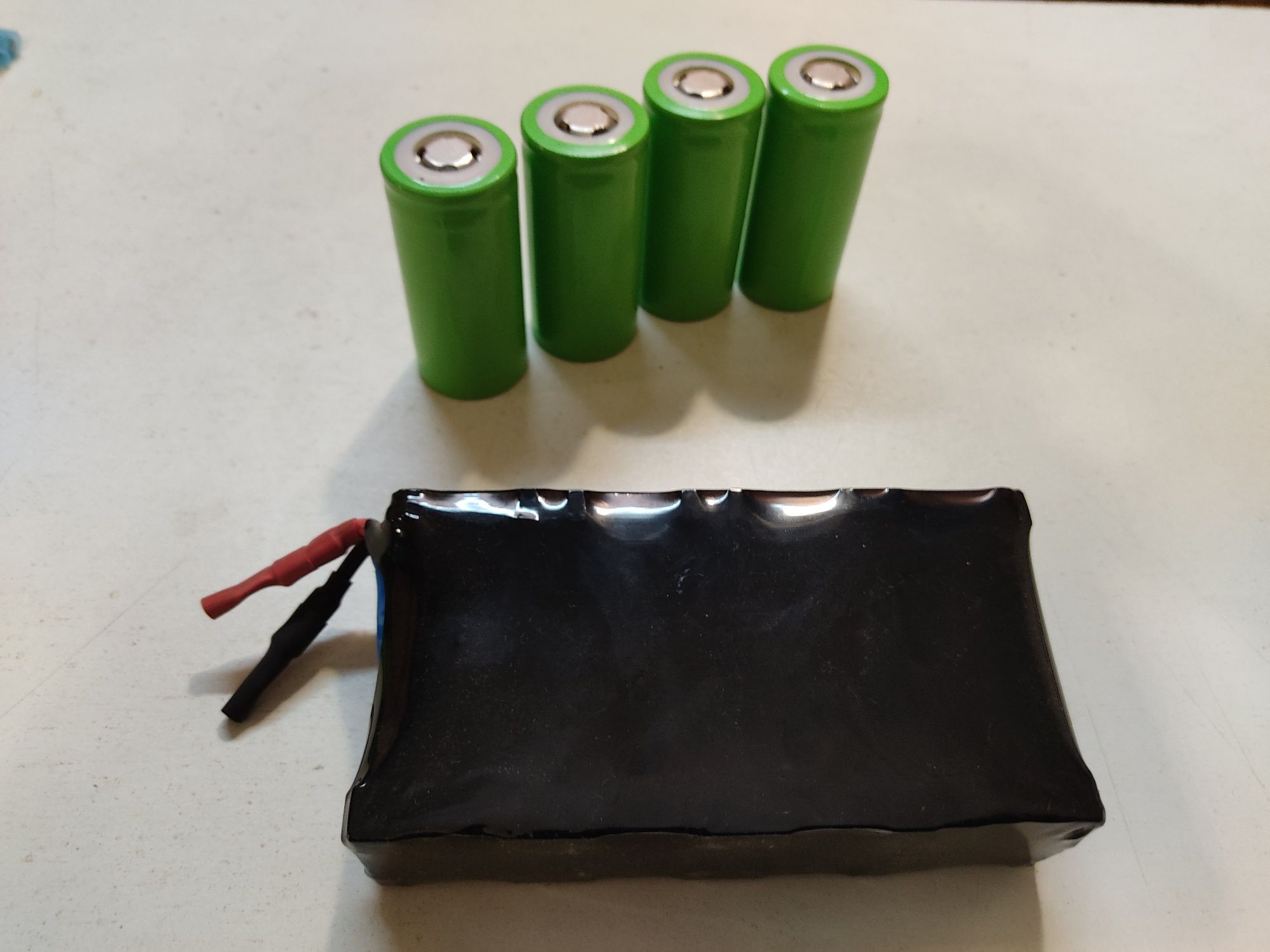 Аккумулятор LiFePo4 ,12,8V;12A/h
