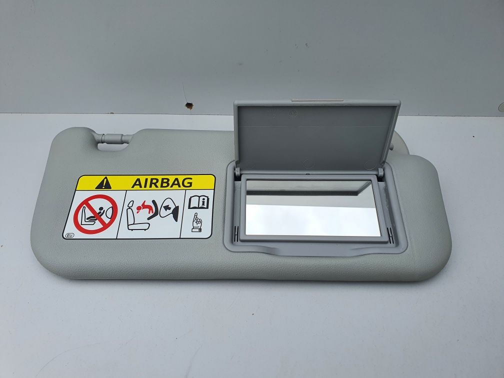 TOYOTA AURIS II daszek osłona słonecznik prawy EU 13-18