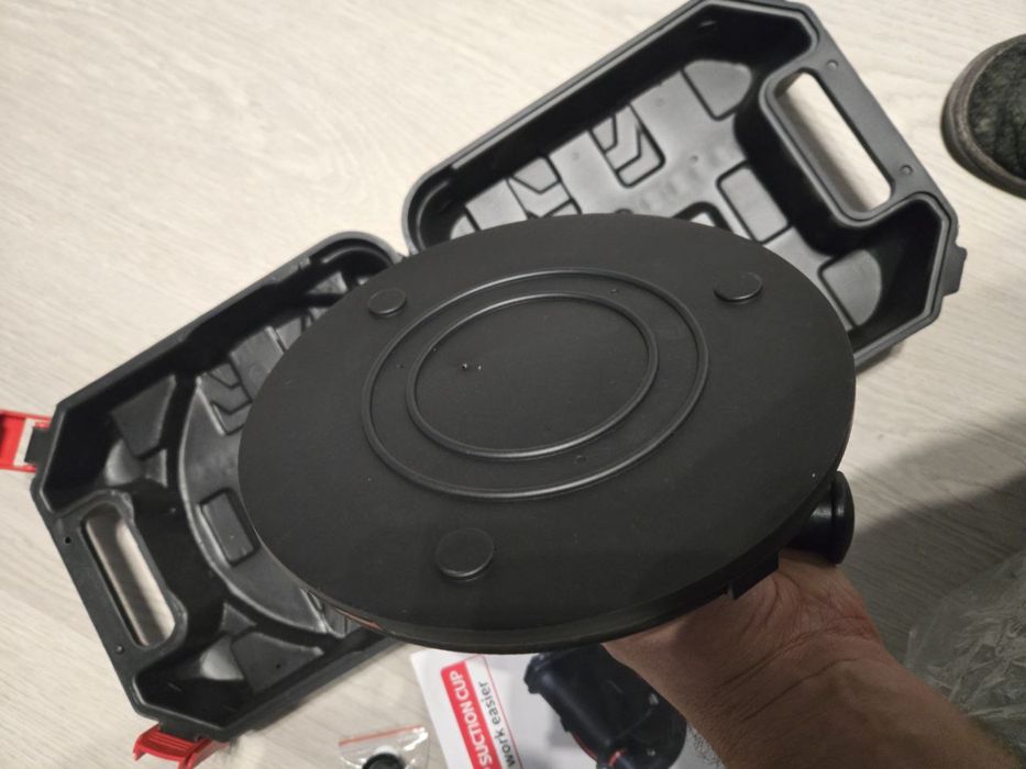 Присоска вакуумная с манометром Topvei в кейсе с кожухом FA-1003